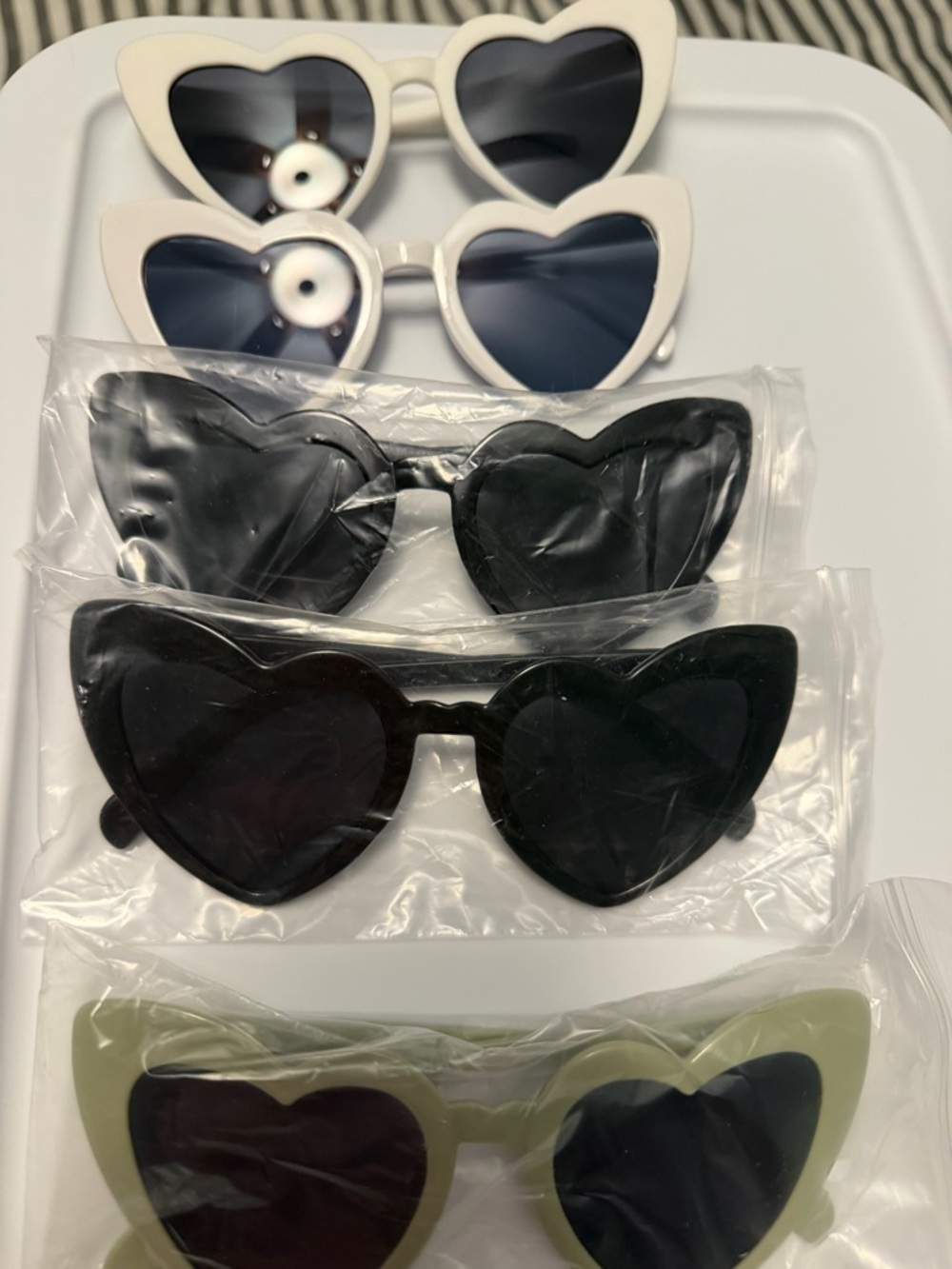 Heart-Shaped Women's Sunglasses - White, Black, Olive